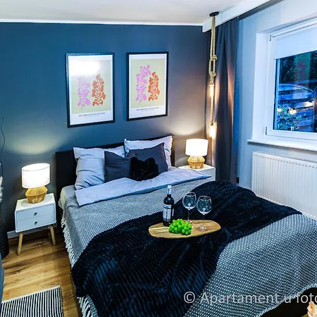 U Fotografa - Poznan Przy A2 *